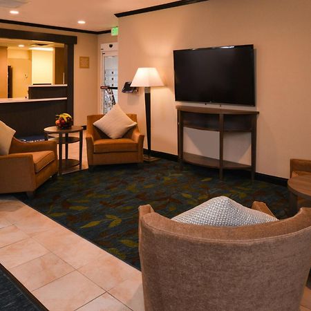 Candlewood Suites Boise - Towne Square By Ihg Kültér fotó
