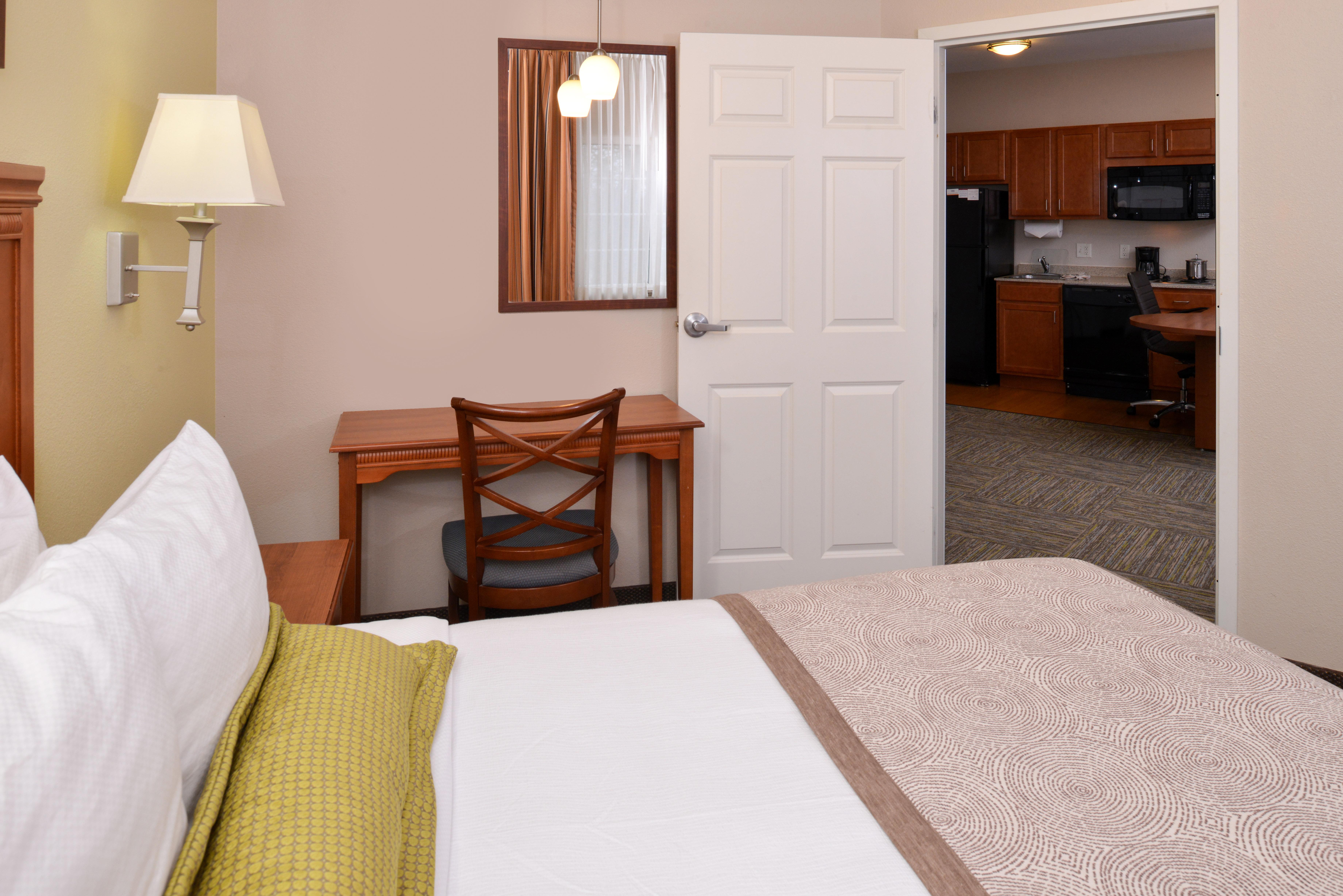 Candlewood Suites Boise - Towne Square By Ihg Kültér fotó