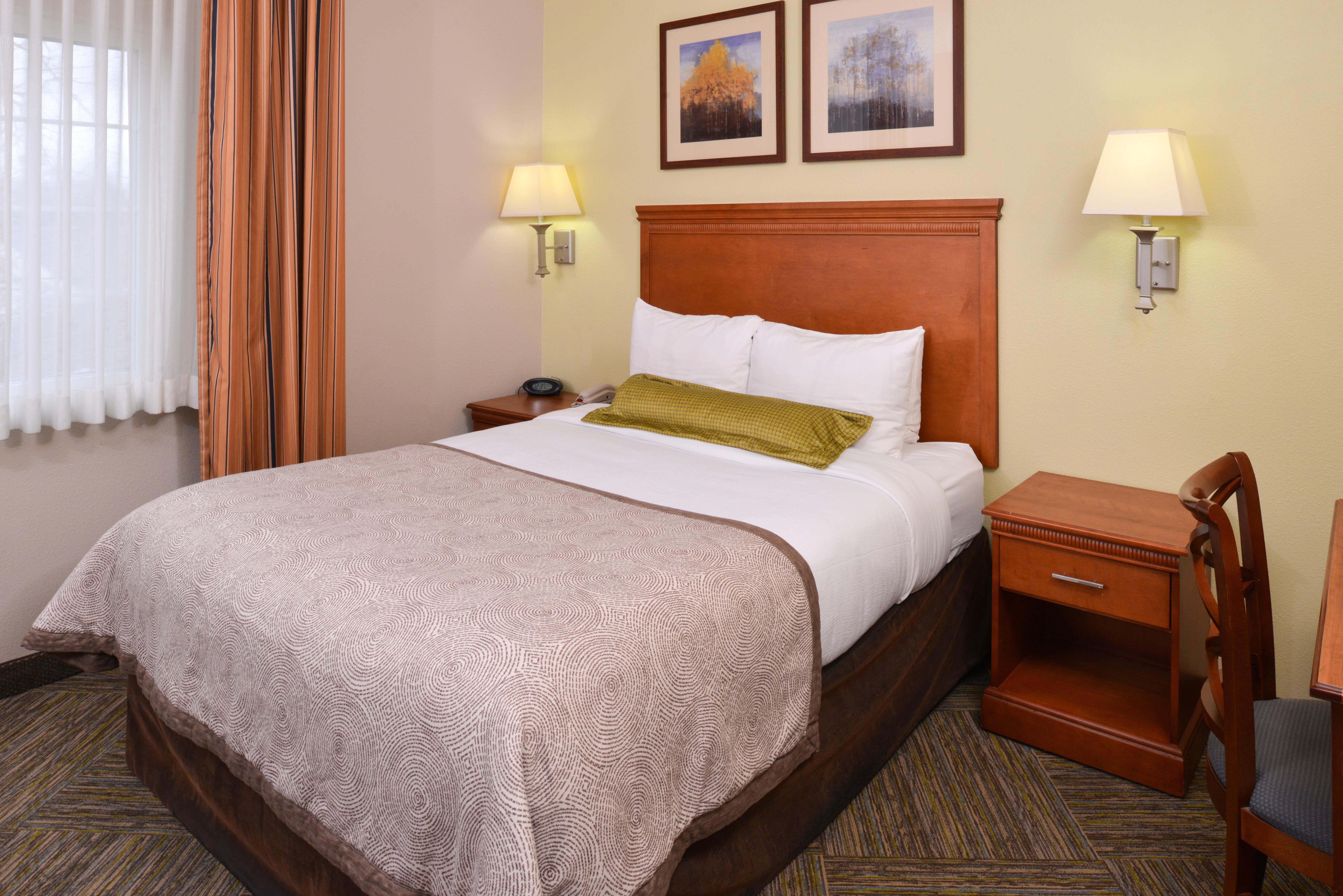 Candlewood Suites Boise - Towne Square By Ihg Kültér fotó