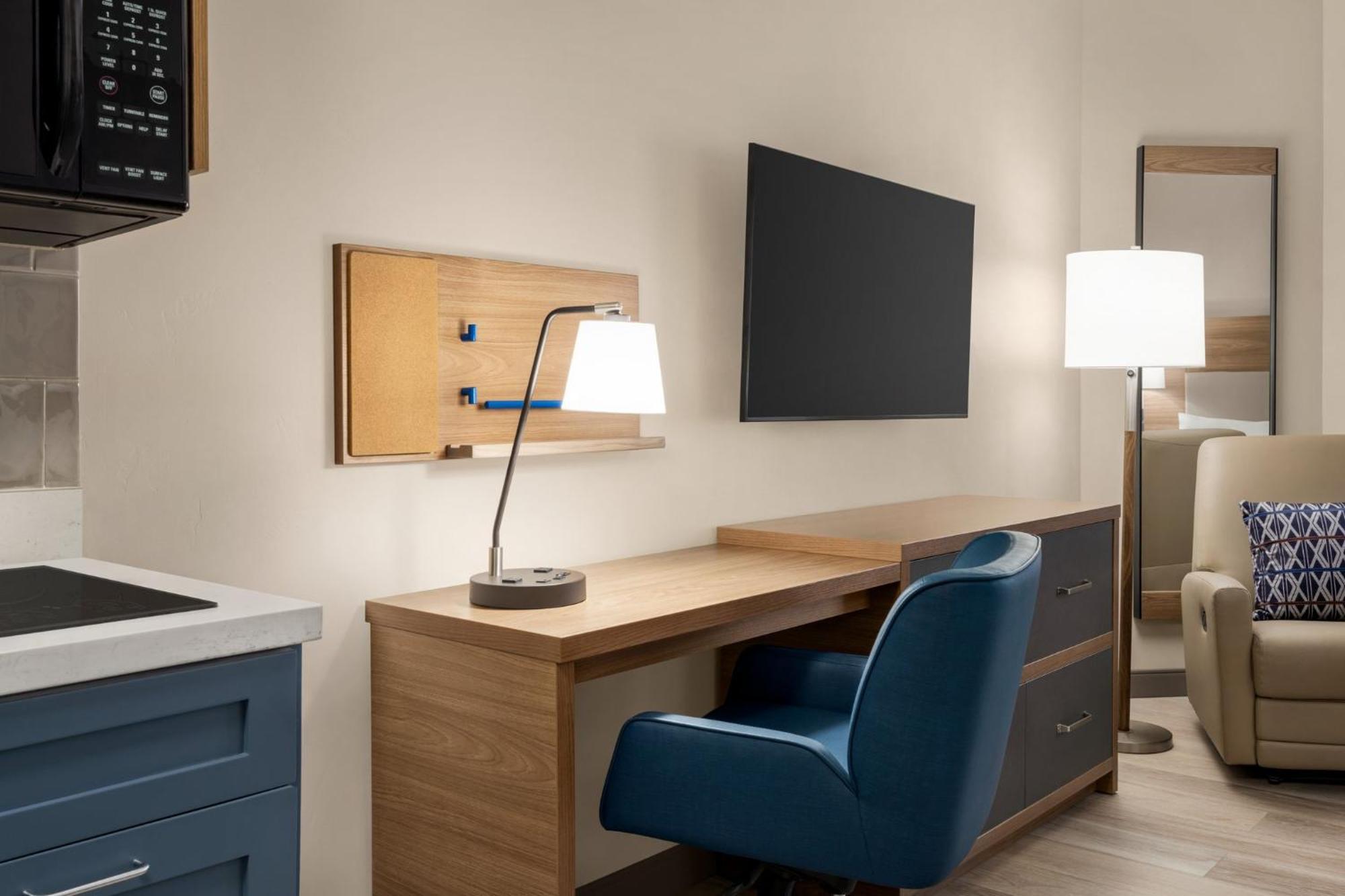 Candlewood Suites Boise - Towne Square By Ihg Kültér fotó